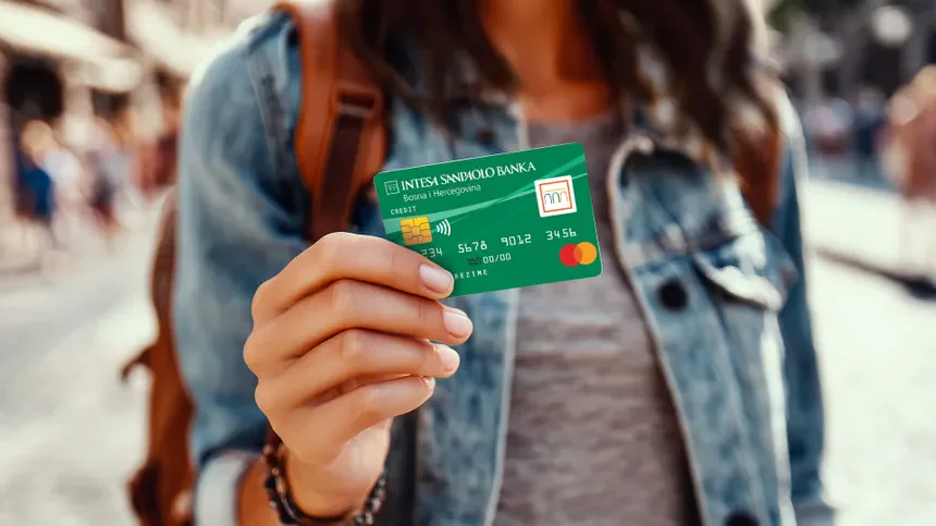Avantajele cardului Intesa Sanpaolo Mastercard Standard